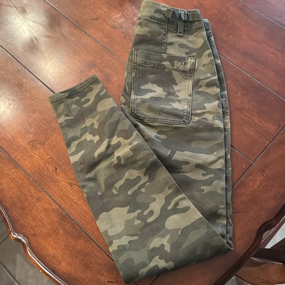 American Eagle camo pants - Picture 4 of 4